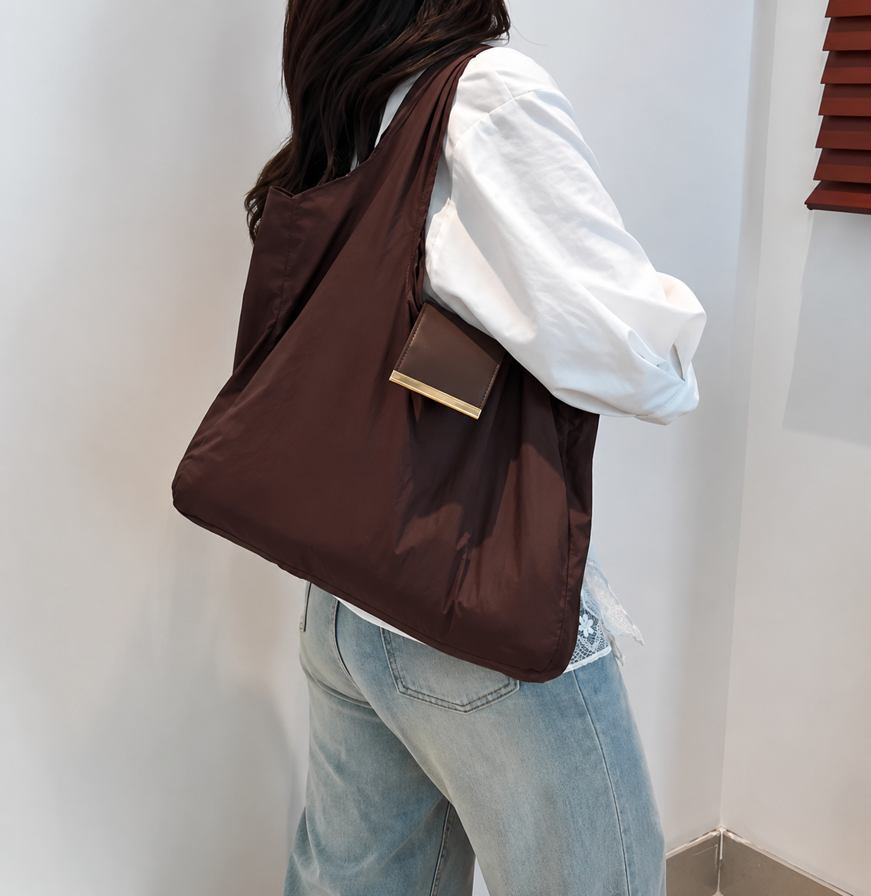 Bolso de Mano Plegable con Llavero | Compacto, Ligera y de Gran Capacidad